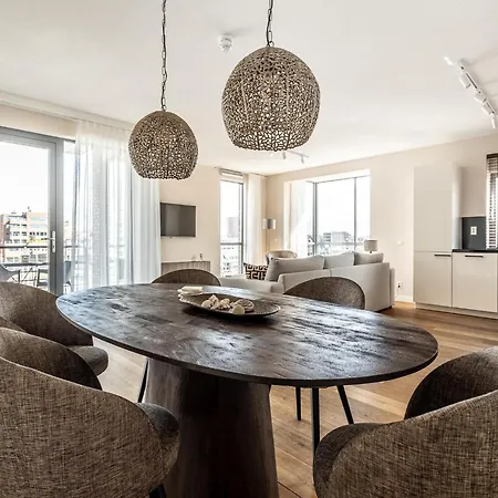 Apartment With Scheveningen Harbor View