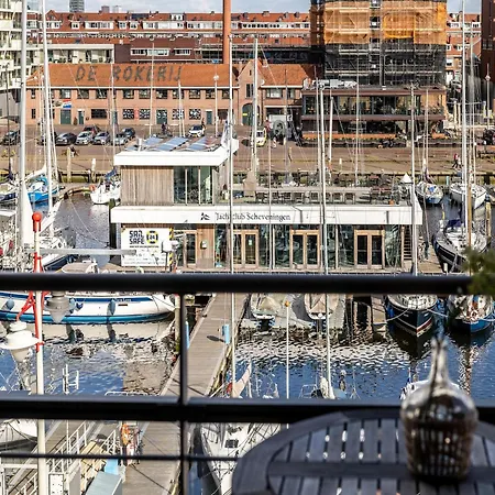 Apartment With Scheveningen Harbor View *